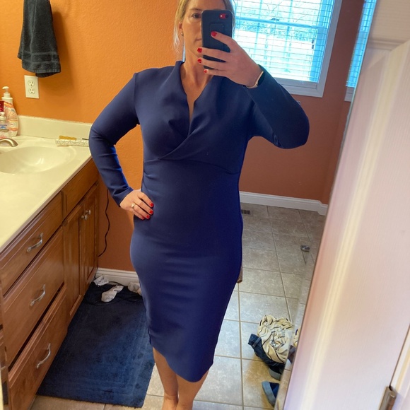 Blue Scuba dress - Picture 3 of 5